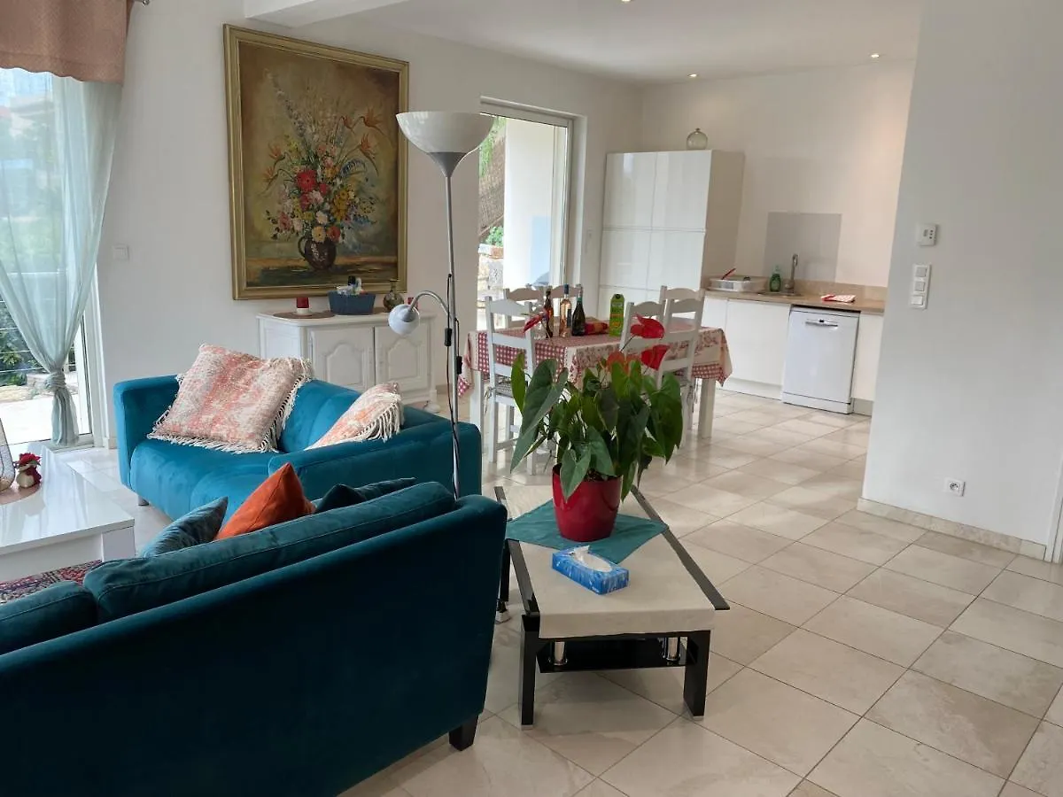 Appartements La Mangouste Сент-Максим Апартаменты