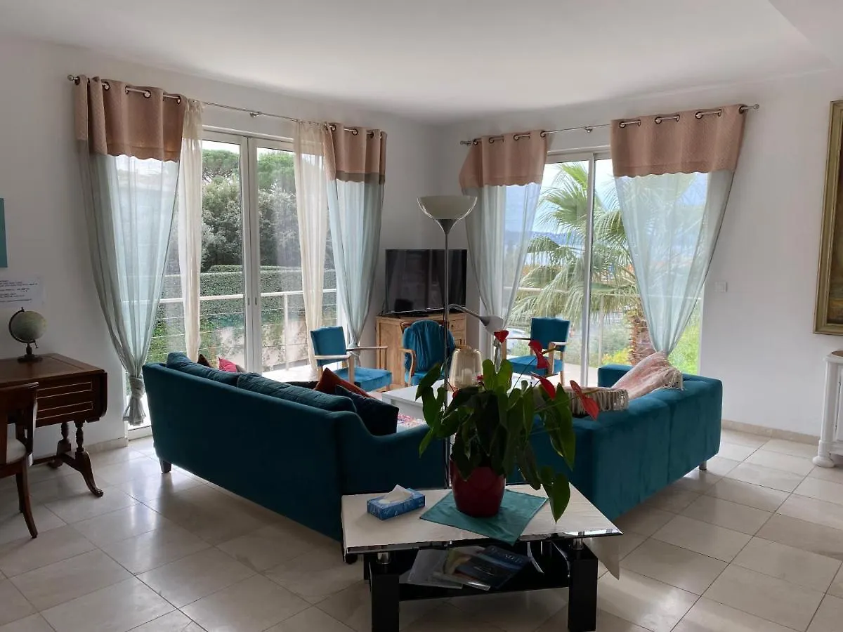 Appartements La Mangouste Сент-Максим