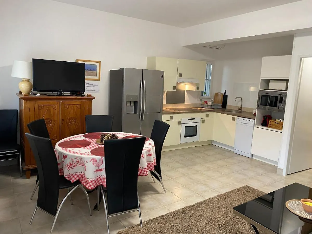 Appartements La Mangouste Сент-Максим Апартаменты